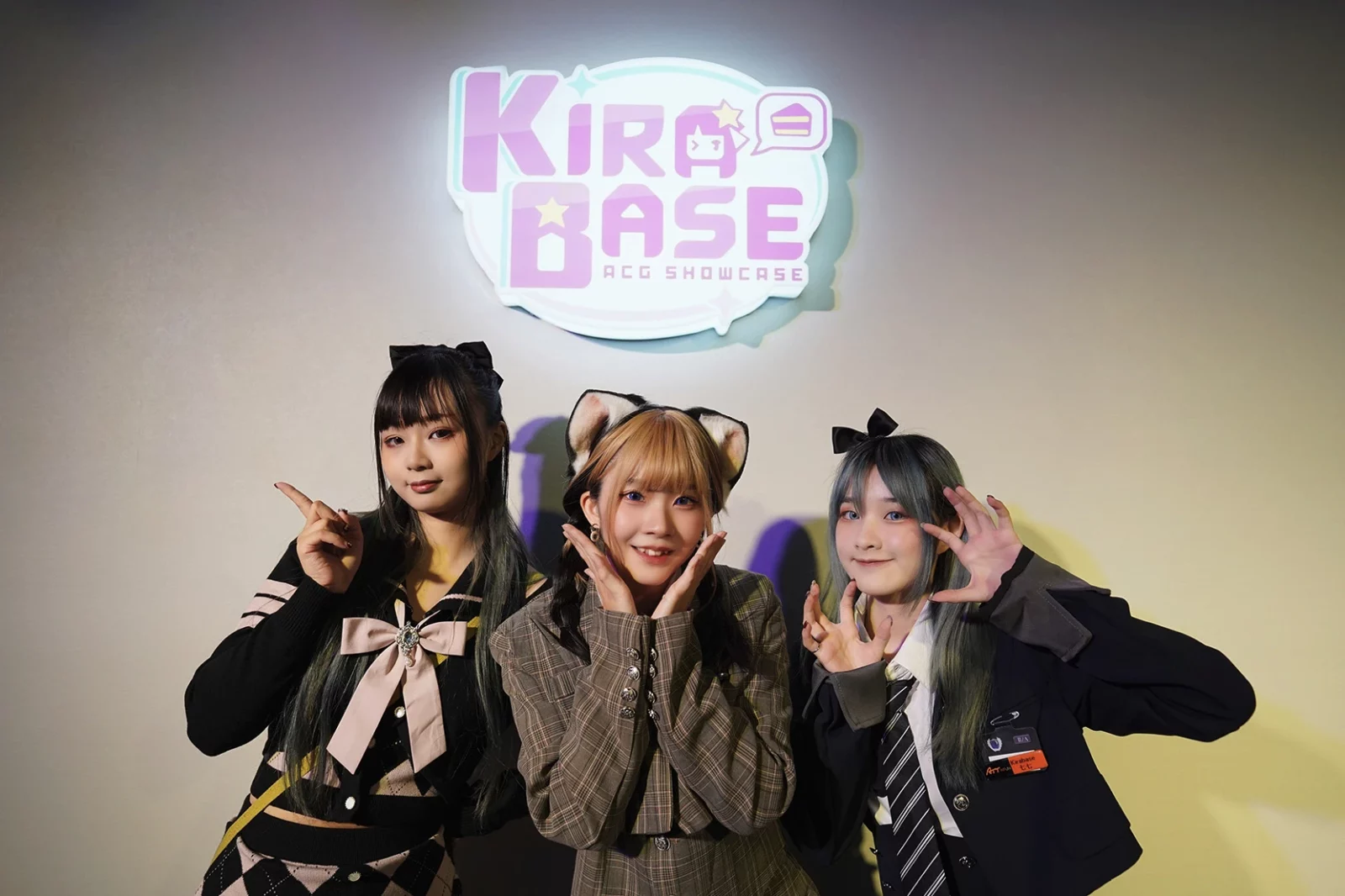 【開箱】KIRABASE 信義店♡星辰偶像少女陪你一起享用美食